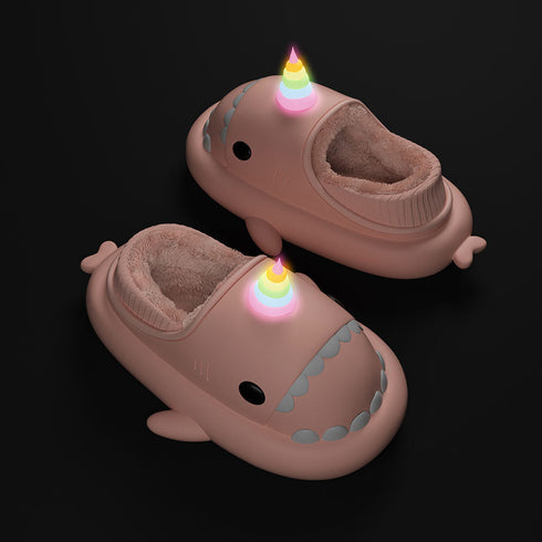 Sharkicks Basic - Invierno, Unicornio, Tacón Cubierto