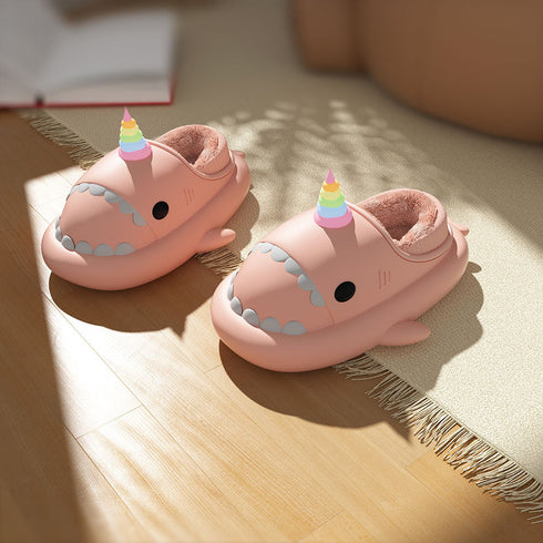 Sharkicks Basic - Invierno, Unicornio, Tacón Cubierto