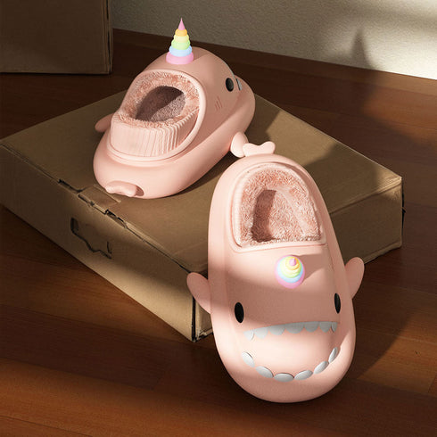 Sharkicks Basic - Invierno, Unicornio, Tacón Cubierto