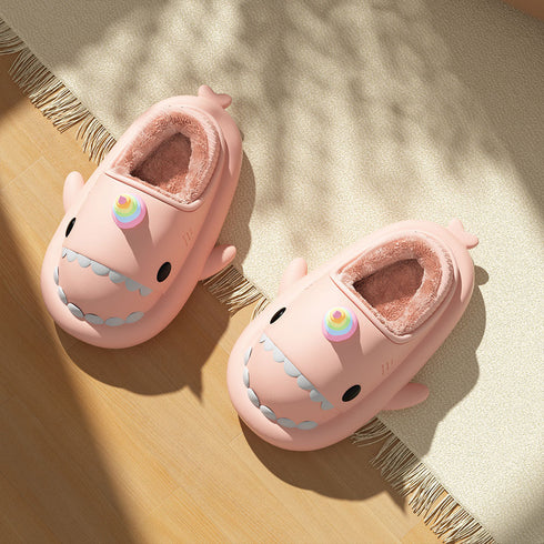 Sharkicks Basic - Invierno, Unicornio, Tacón Cubierto